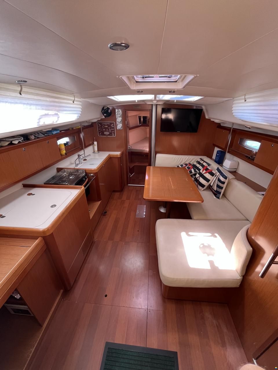 Beneteau Oceanis 40