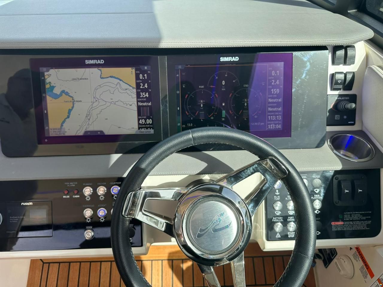 Sea Ray Sundancer 320 Coupe