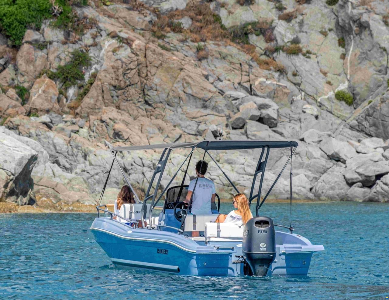 Ranieri Boat Azzura 40th Limited Edition