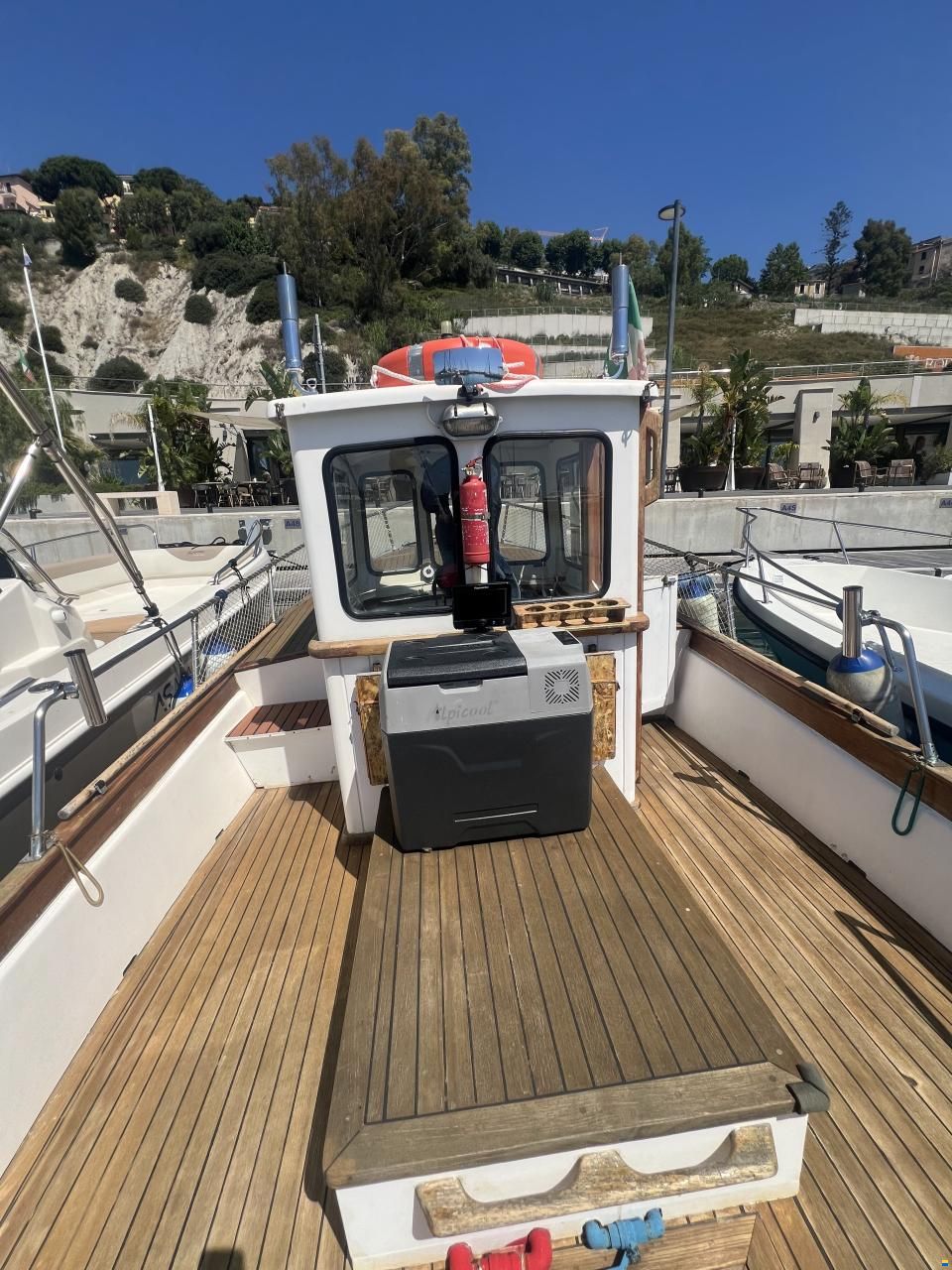 T&P COSTRUZIONI NAUTICHE