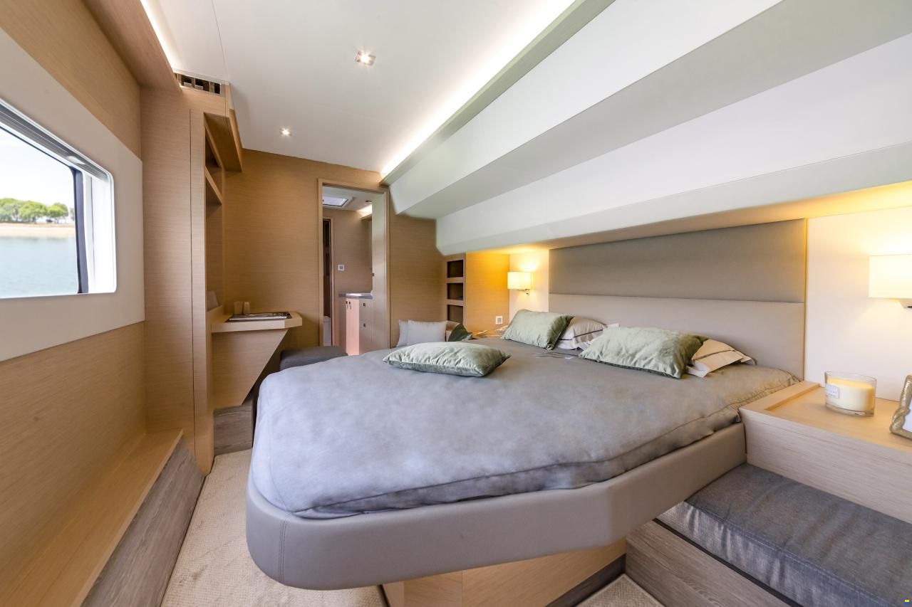 Fountaine Pajot MY5