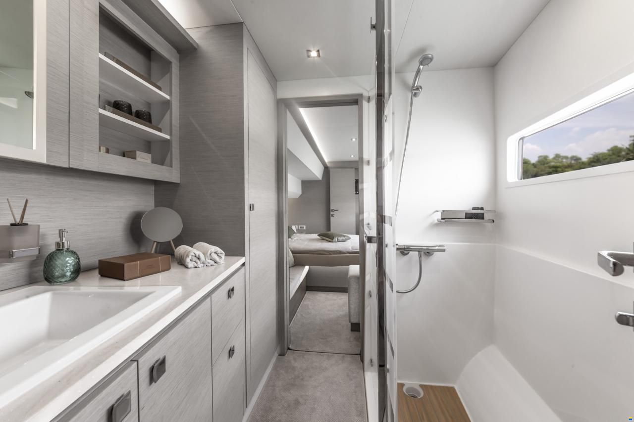 Fountaine Pajot MY5