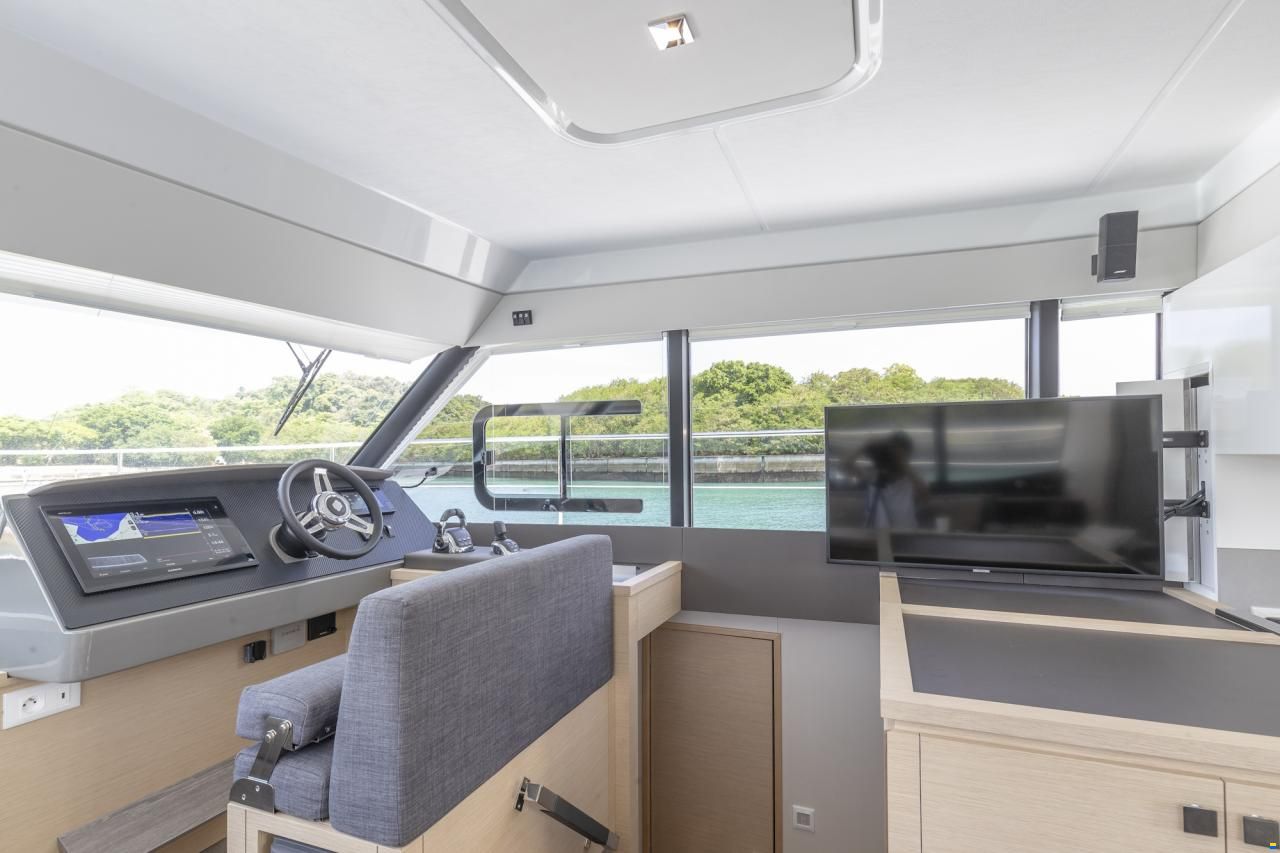 Fountaine Pajot MY5