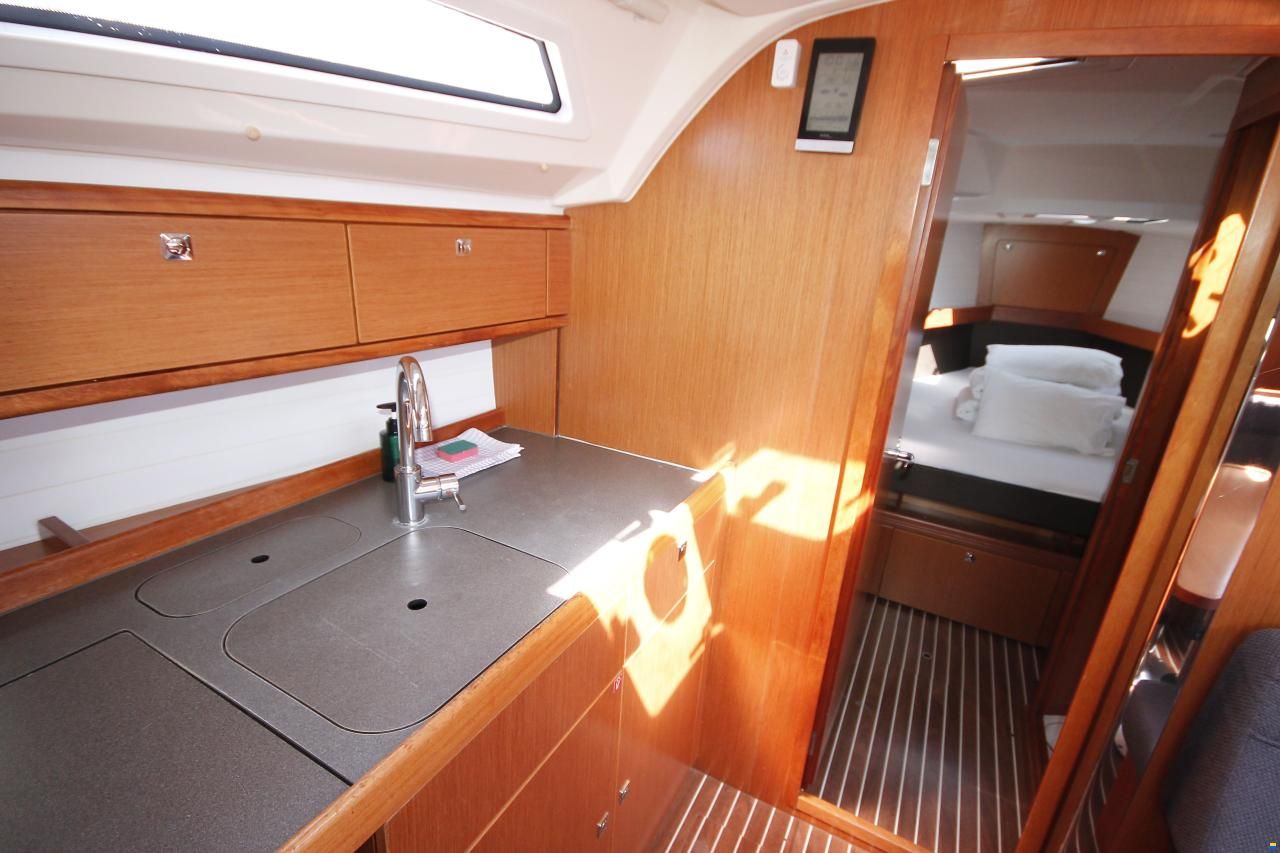 Bavaria Cruiser 41