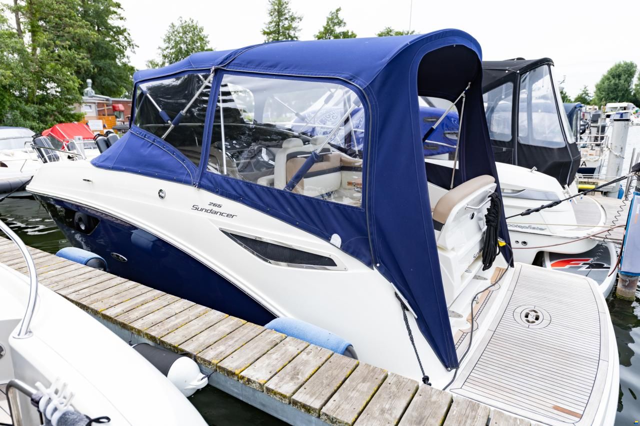 Sea Ray Sundancer 265 DAE