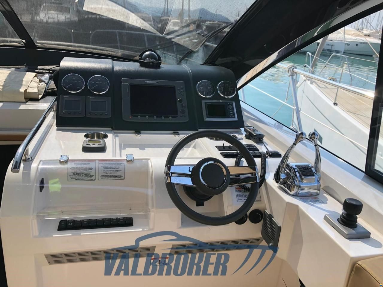 Sealine SC 47