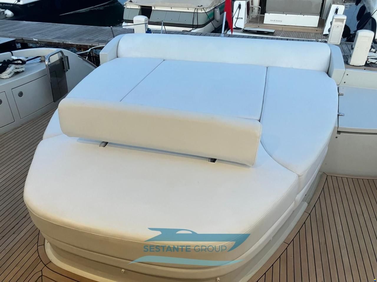 Azimut 62S