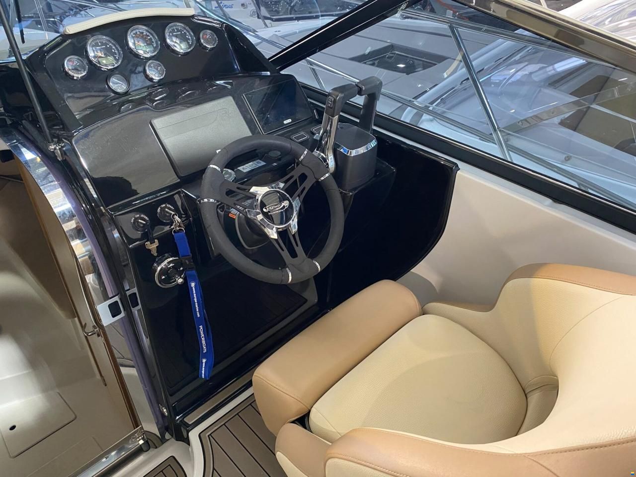 Viper V 323 SY