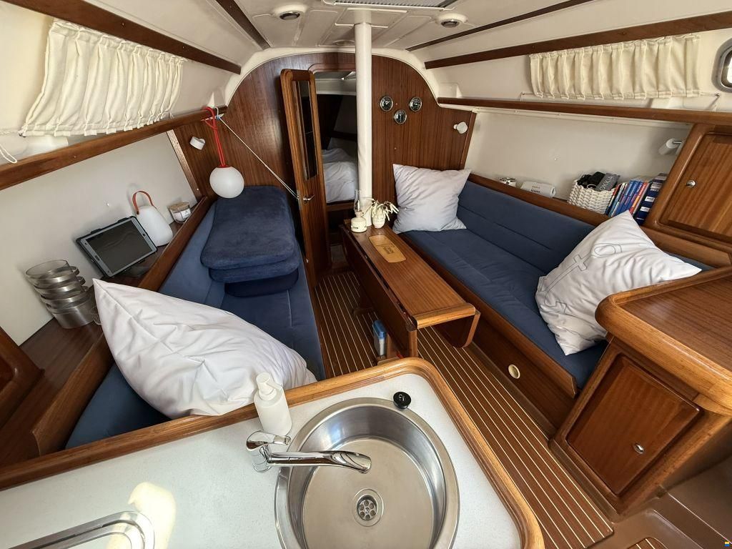 Bavaria 32 Holiday