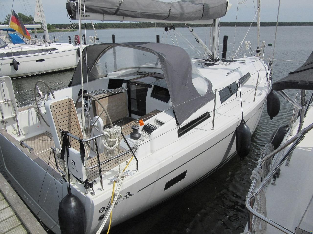 Hanse Yachts AG 388