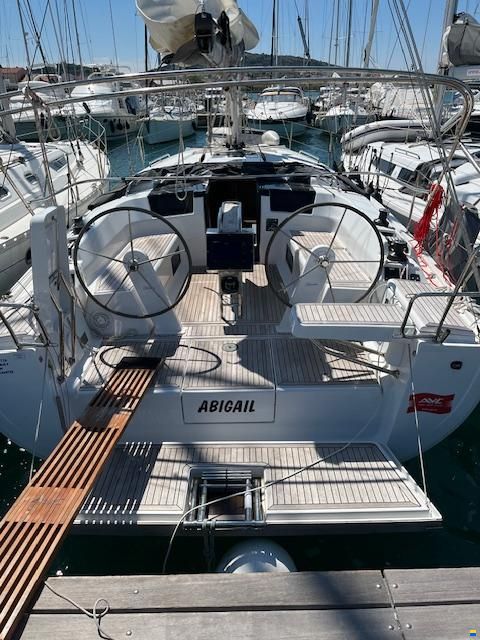 Hanse 388