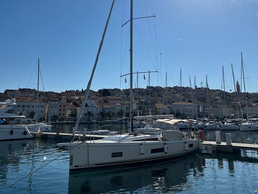 Beneteau Oceanis 46.1
