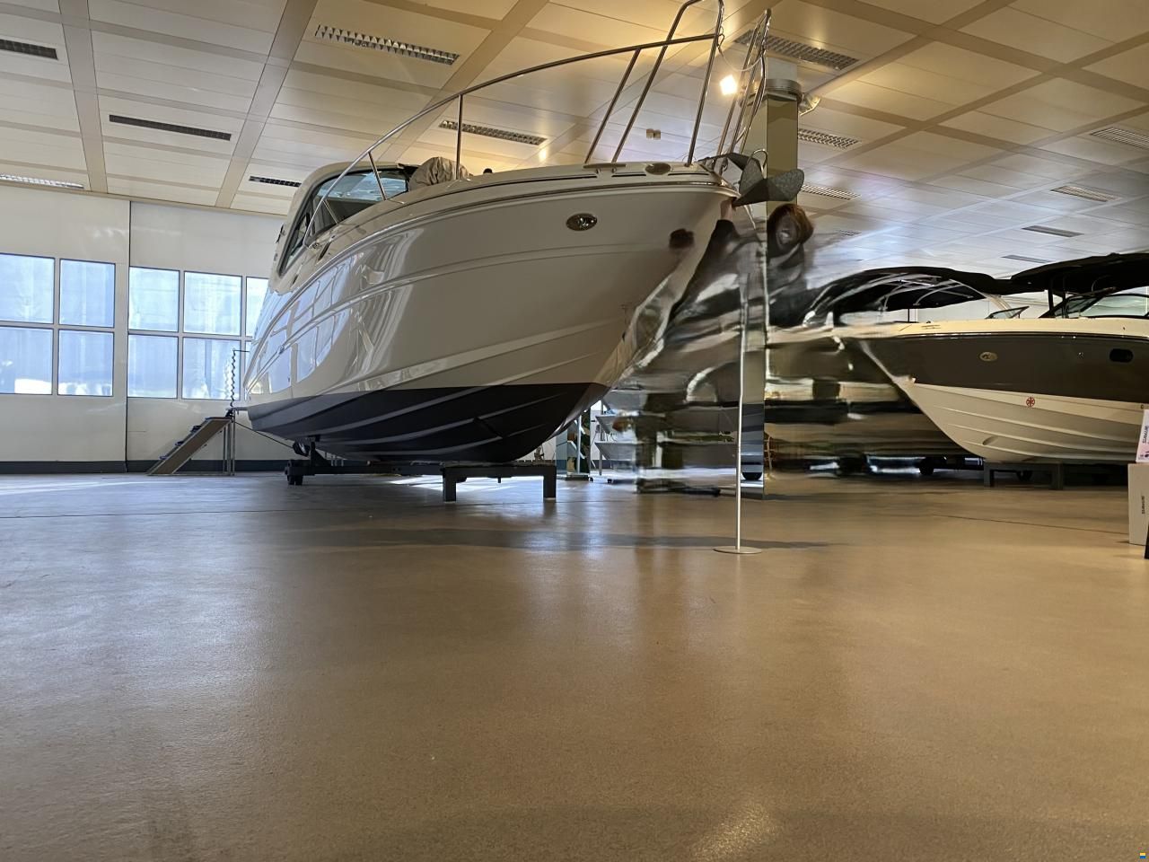 Sea Ray 305 Sundancer Hardtop Chuiser