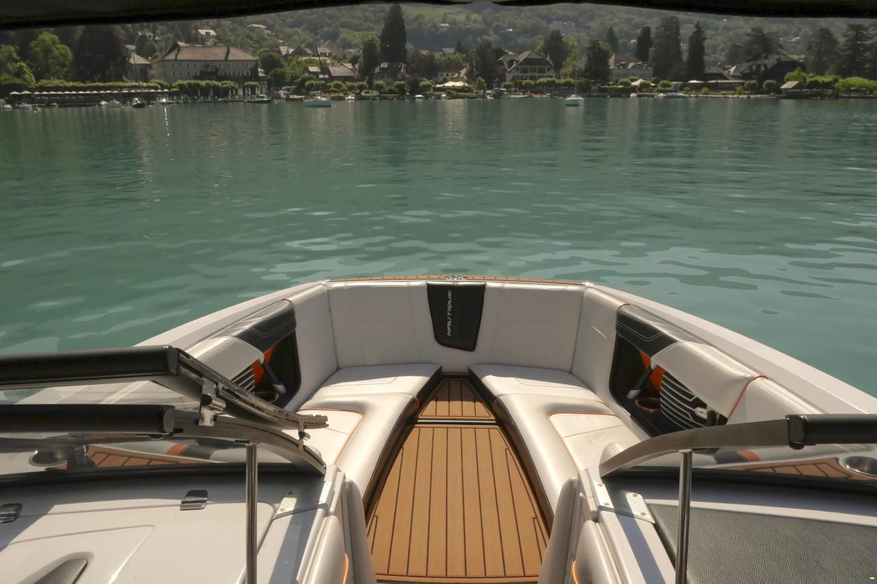Correct Craft G25