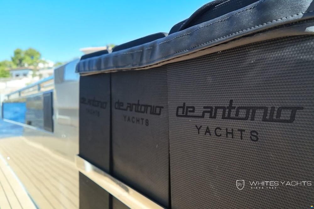 De Antonio D36 Open