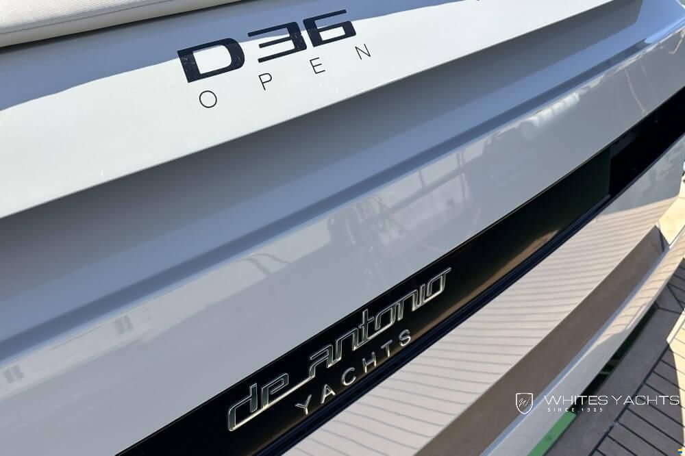De Antonio D36 Open