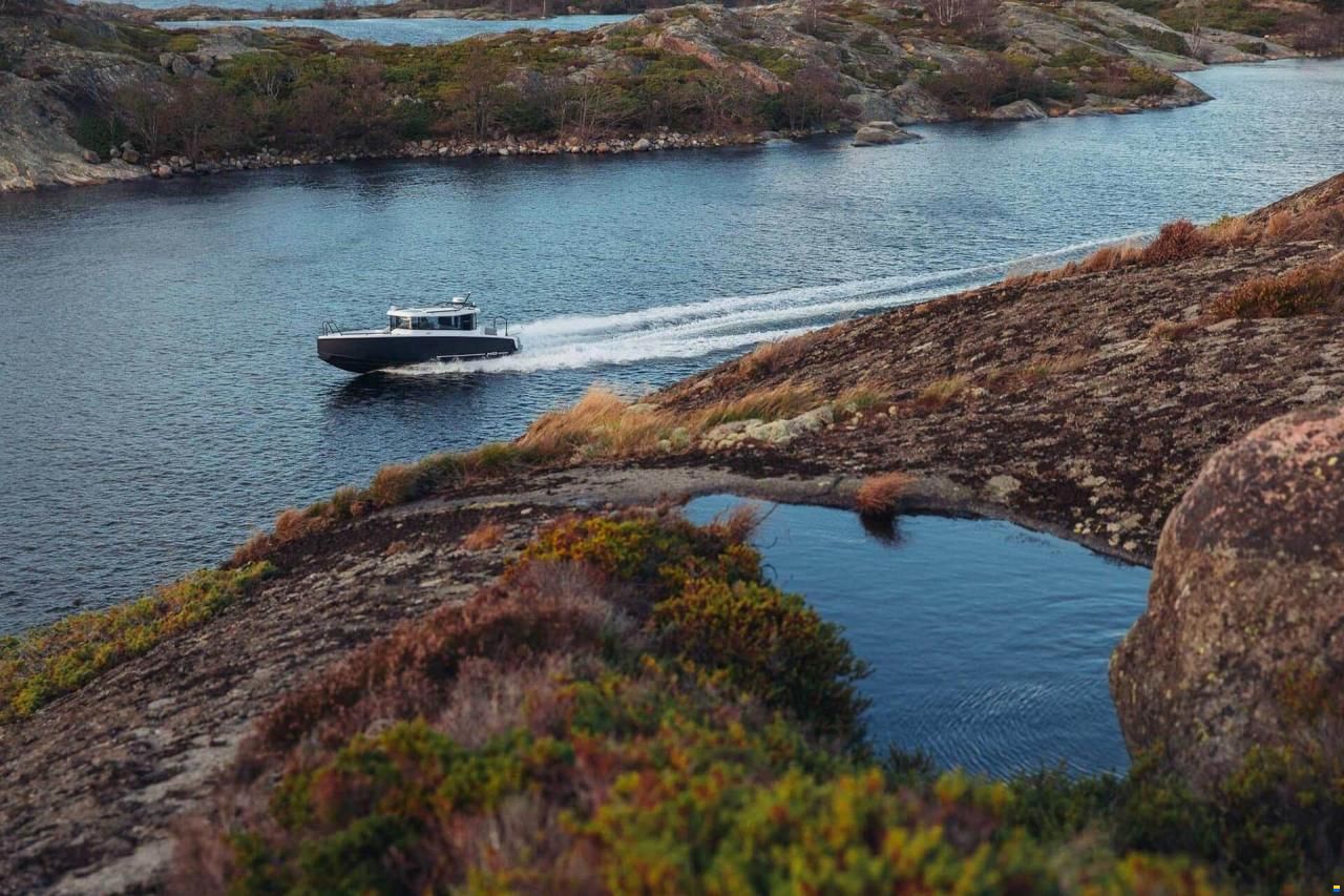 XO Boats EXPLR 9