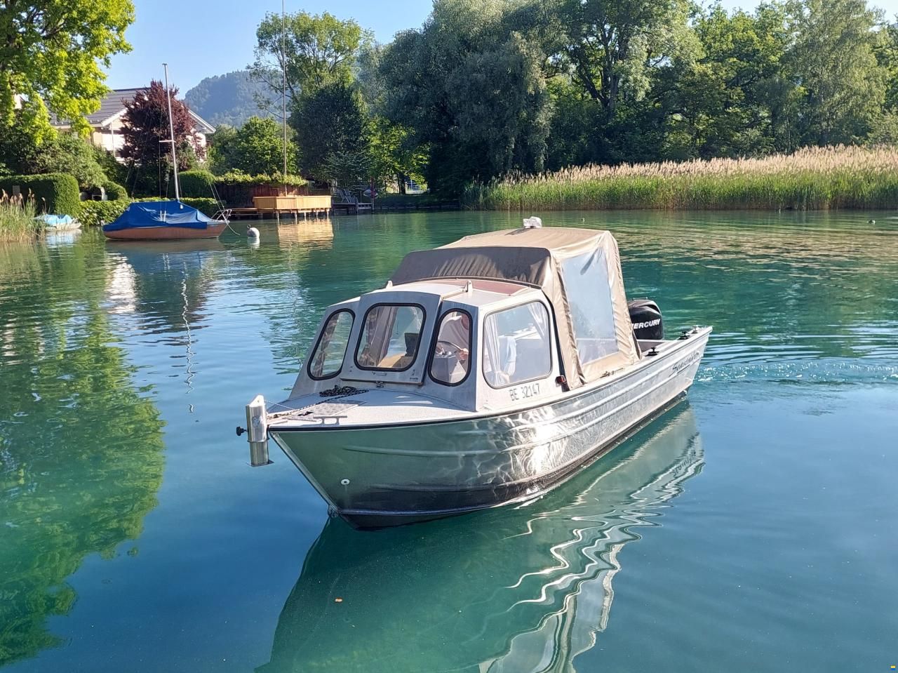 Seastrike Semi Vee 19