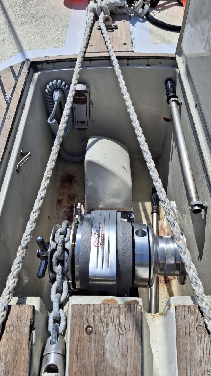 Dufour 35
