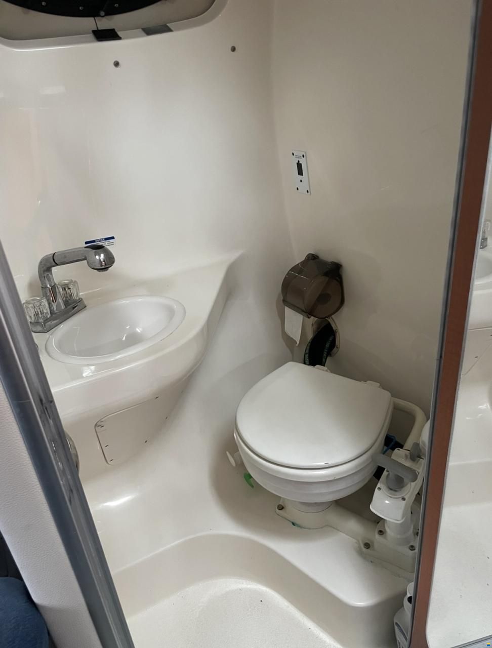Chaparral Signature 240