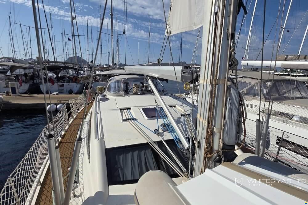 Etap 46 Deck Saloon