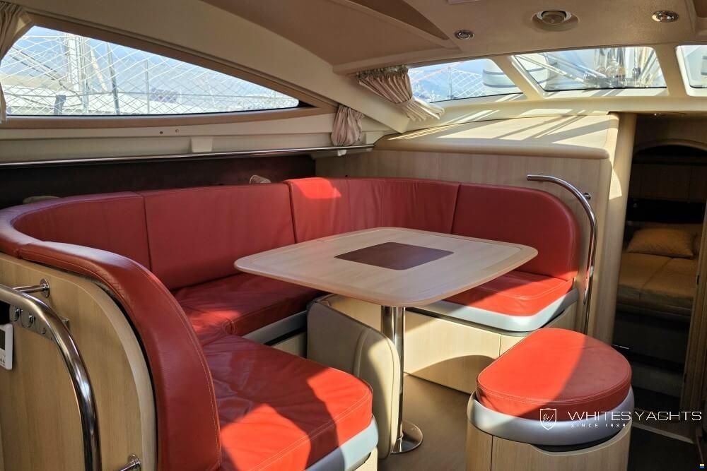 Etap 46 Deck Saloon