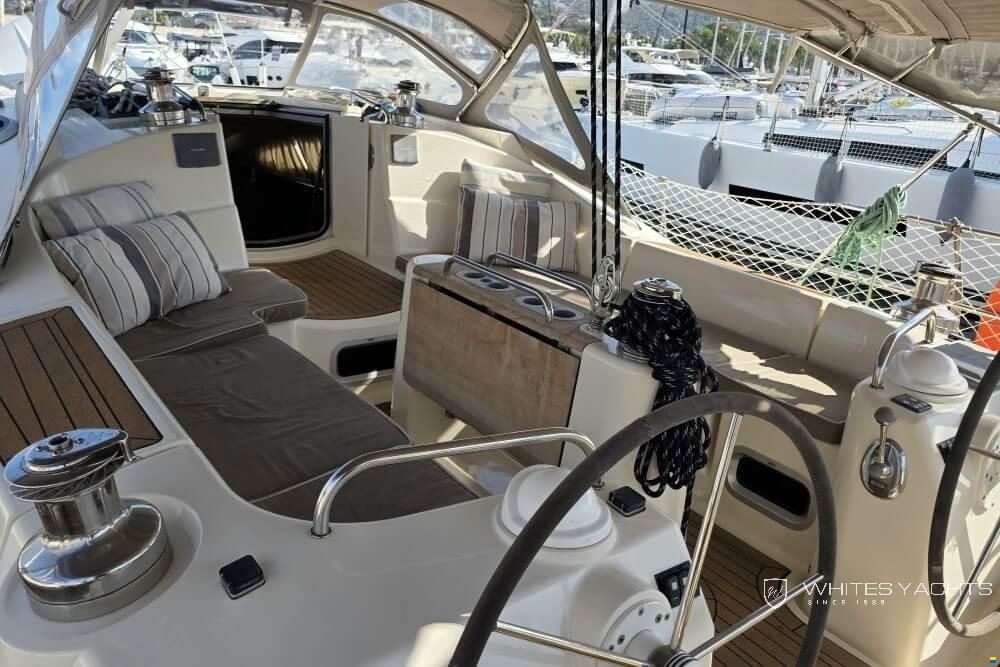Etap 46 Deck Saloon