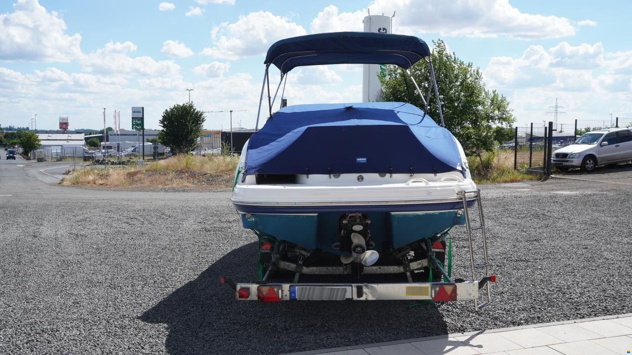 Chaparral 236 SSX