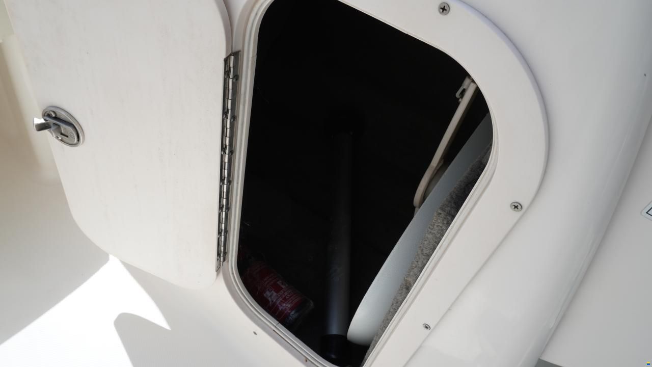 Chaparral 236 SSX