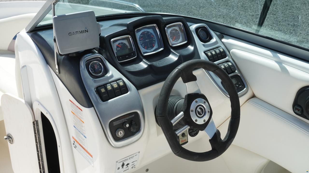 Chaparral 236 SSX