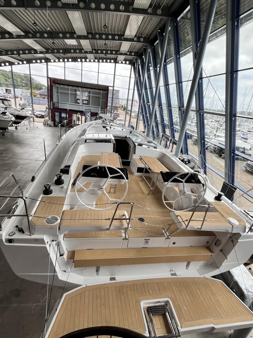 Hanse 460