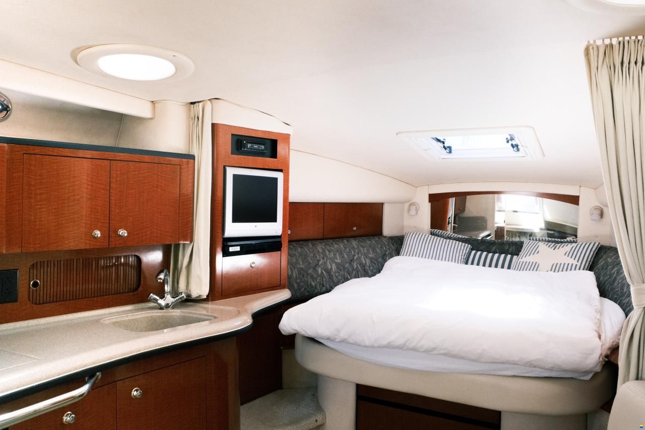 Sea Ray SunDancer 320