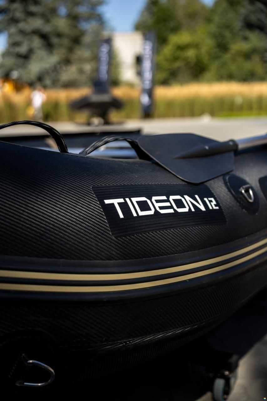 Ponton typu RIB