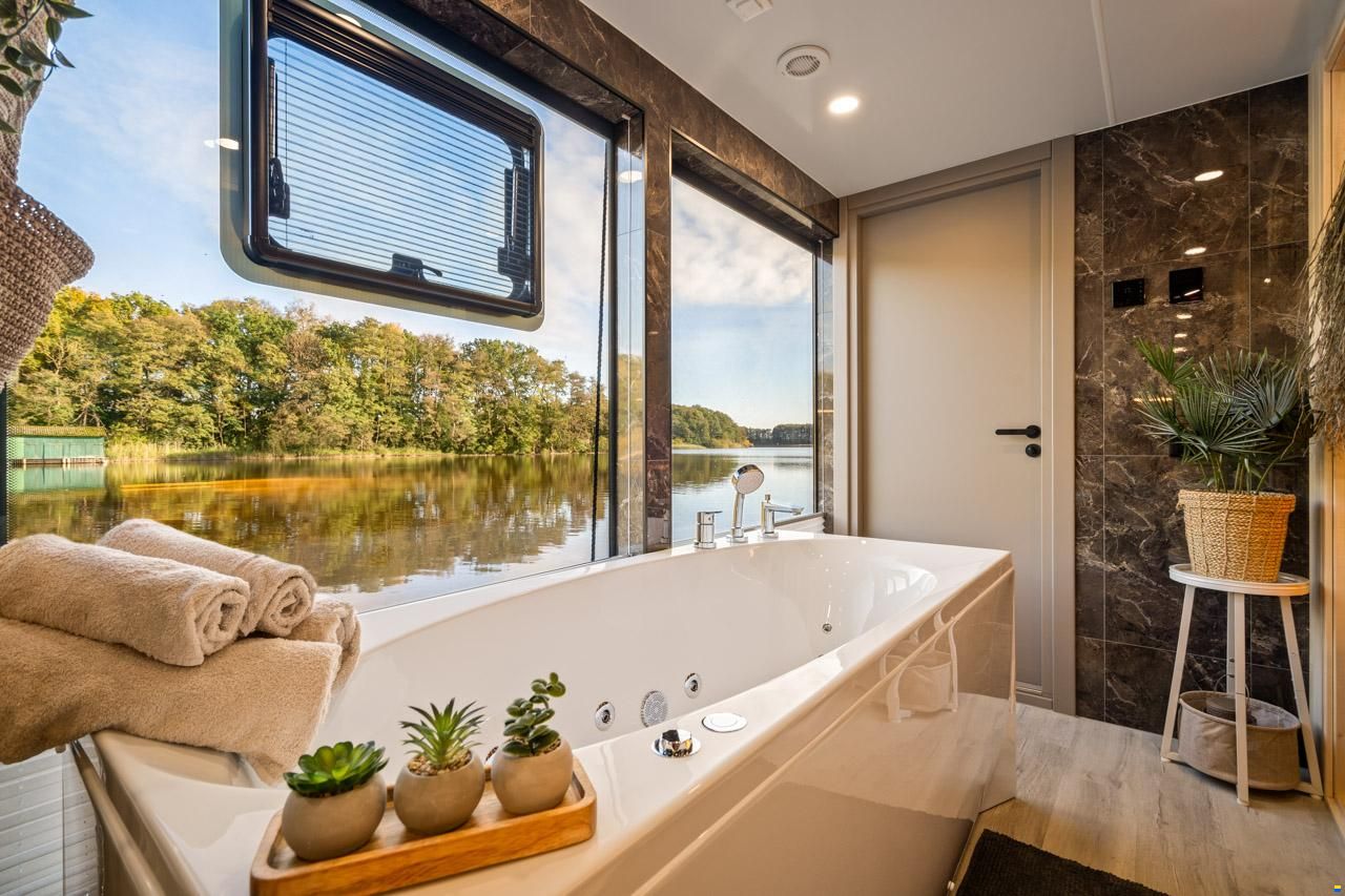 Desidus LAKE SUITE Hausboot | Hausyacht | Solar