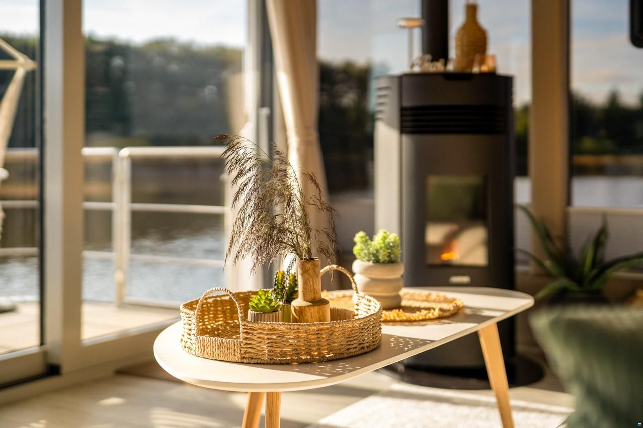 Desidus LAKE SUITE Hausboot | Hausyacht | Solar
