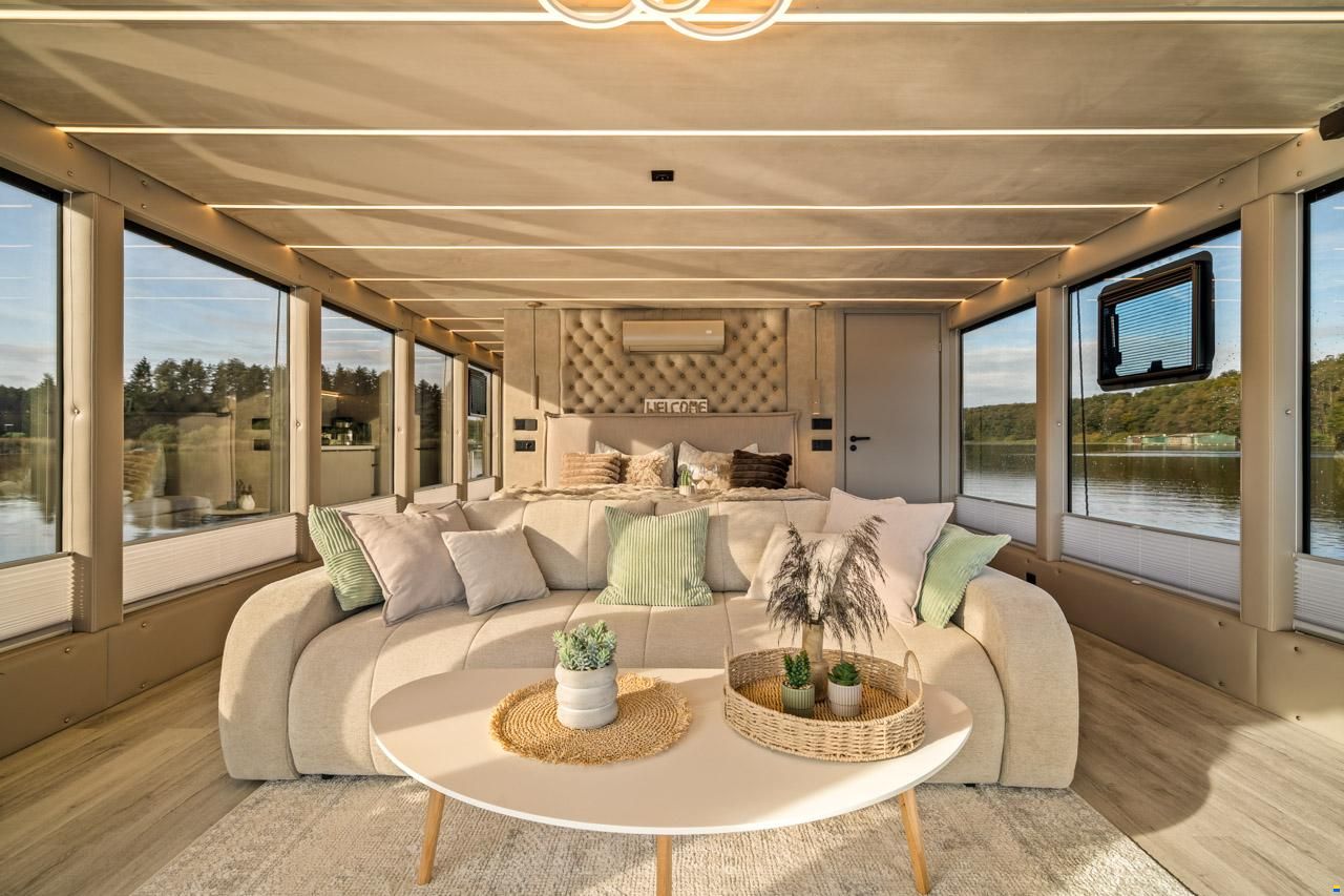 Desidus LAKE SUITE Hausboot | Hausyacht | Solar