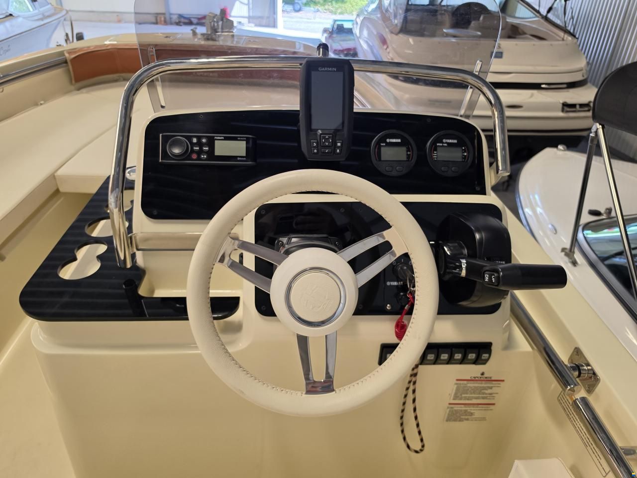 Invictus Capoforte sx200
