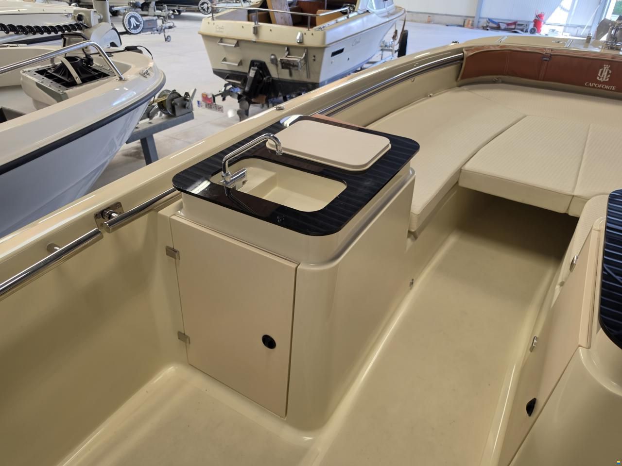 Invictus Capoforte sx200