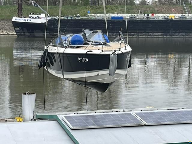 Quicksilver 605 Cruiser