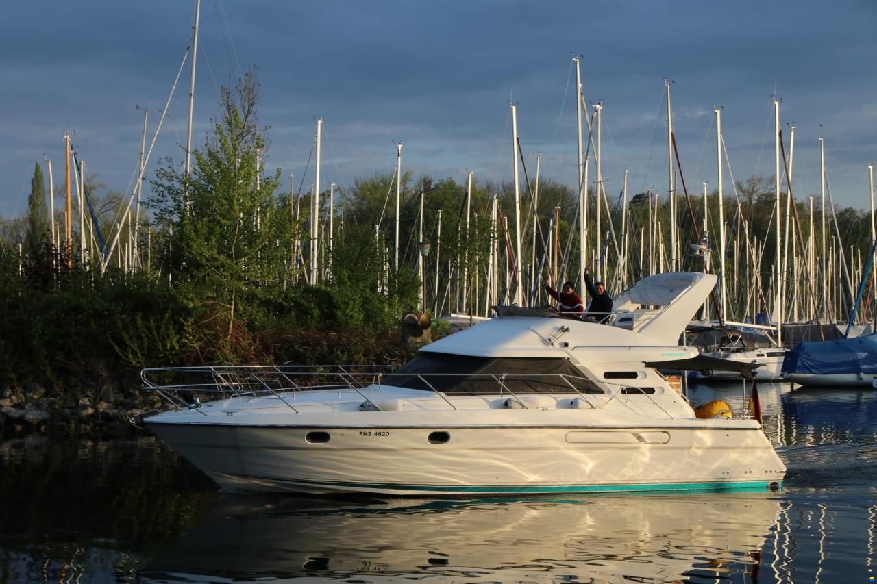 Fairline Phantom