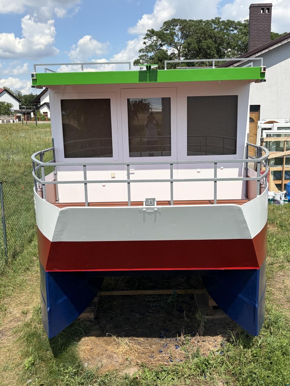 Homeboat