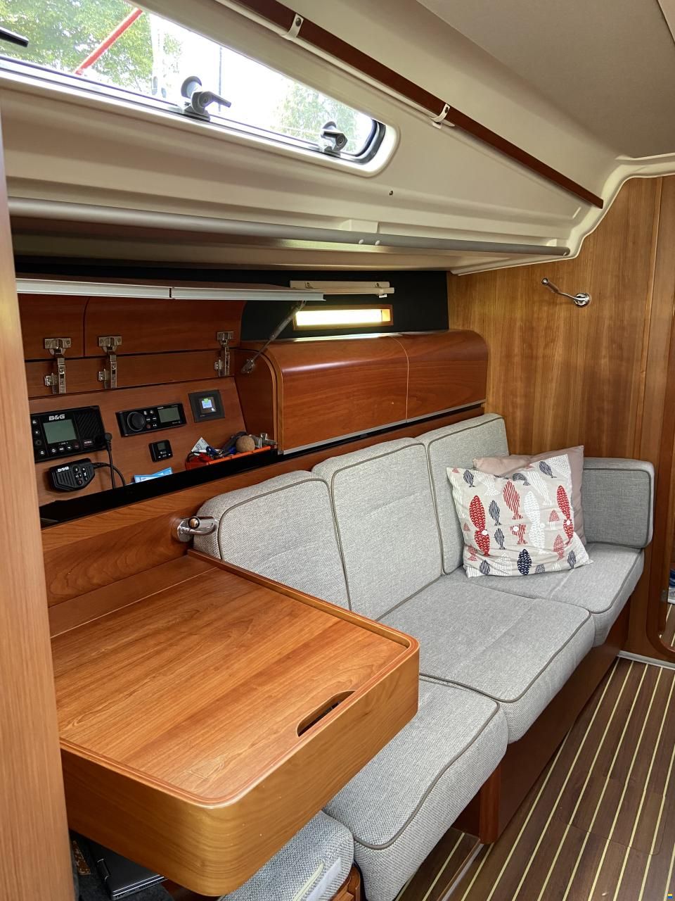 Dehler 38 - Eignerboot mit neuen Segeln