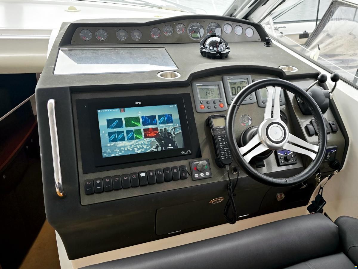 Princess V45 Volvo Penta D6-370 EVC