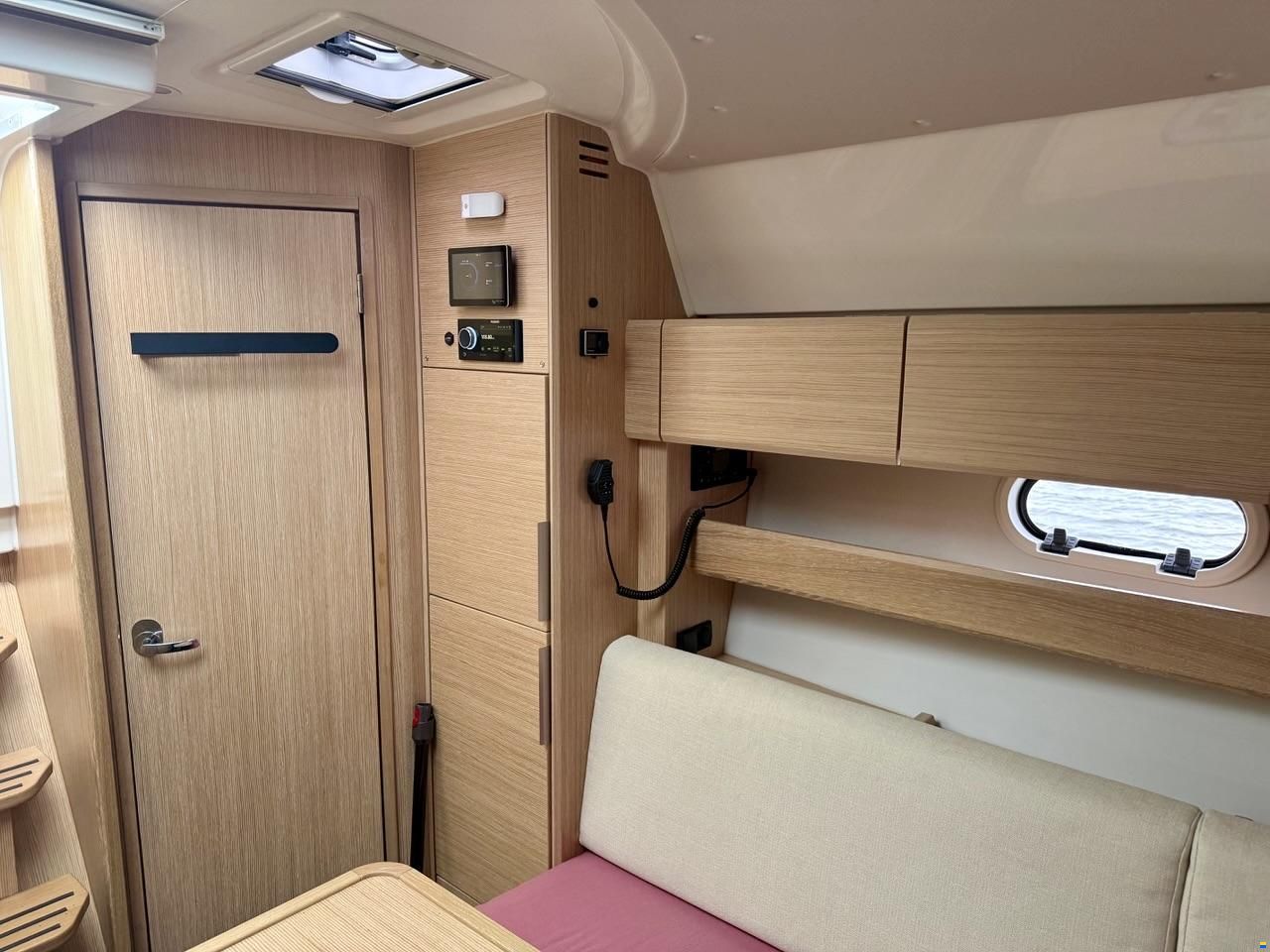 Bavaria S33 HT
