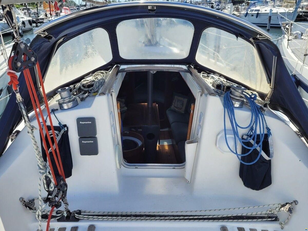 Beneteau First 310