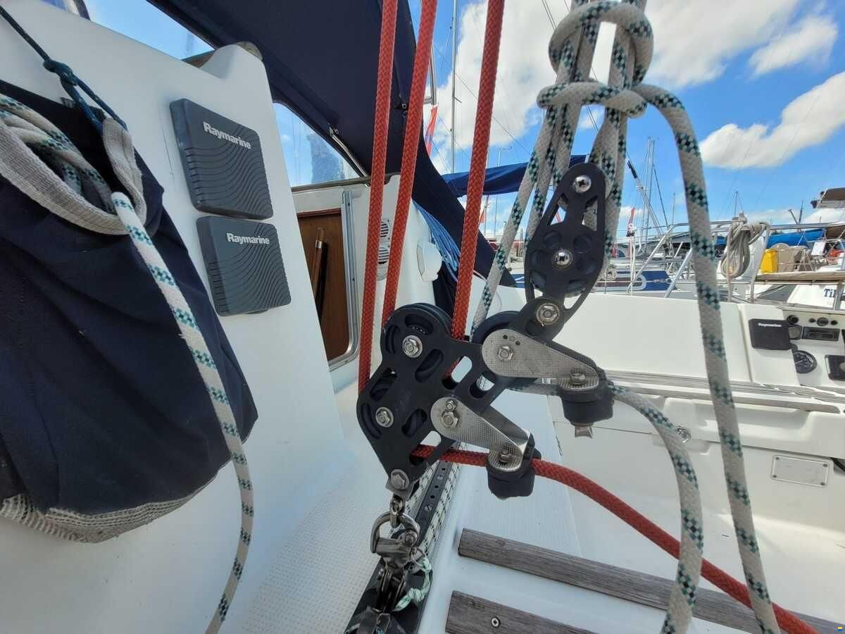 Beneteau First 310