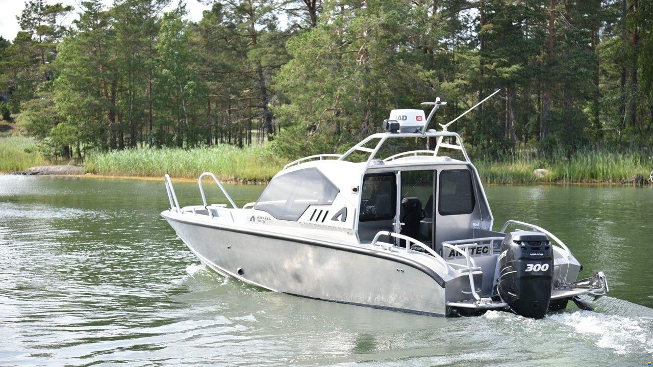 Anytec 747 CAB