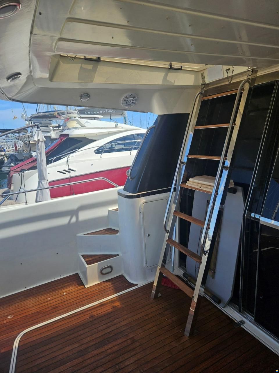 Sunseeker Caribbean 52