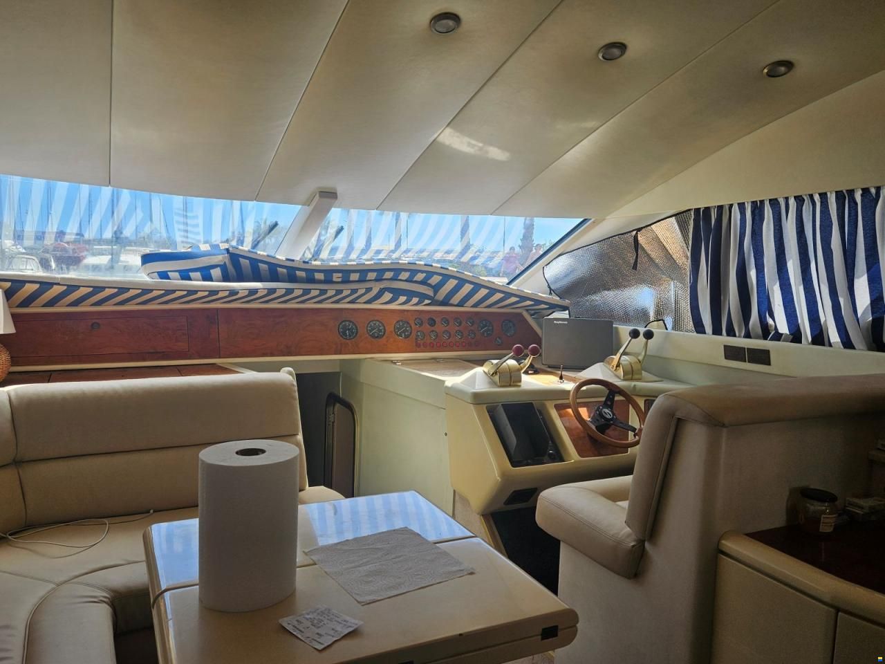 Sunseeker Caribbean 52