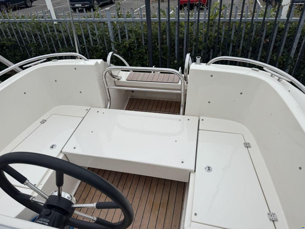 Primeur 700 Tender